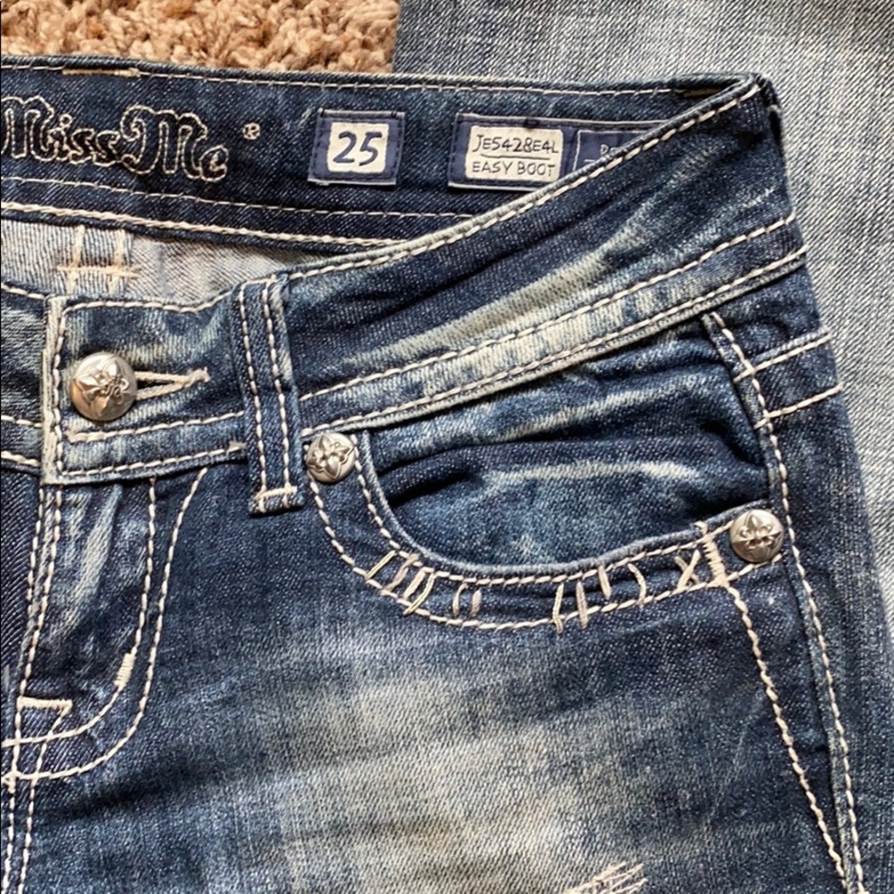 Miss Me Jeans - Picture 2 of 5